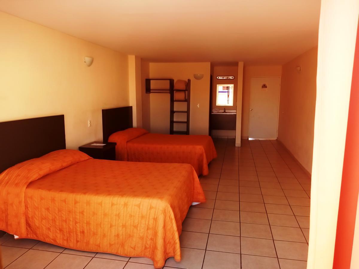 Los Jitos Hotel & Suites San Carlos Nuevo Guaymas Exterior photo